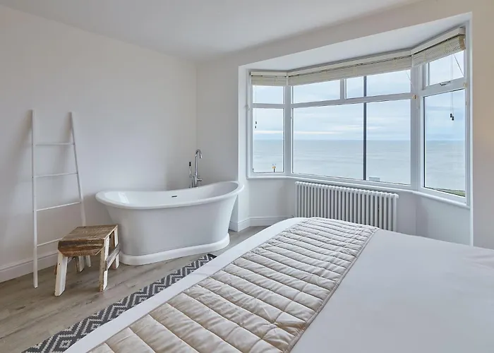 Host & - Solimar House Whitby