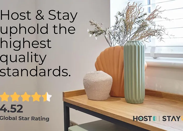 Host & - Solimar House